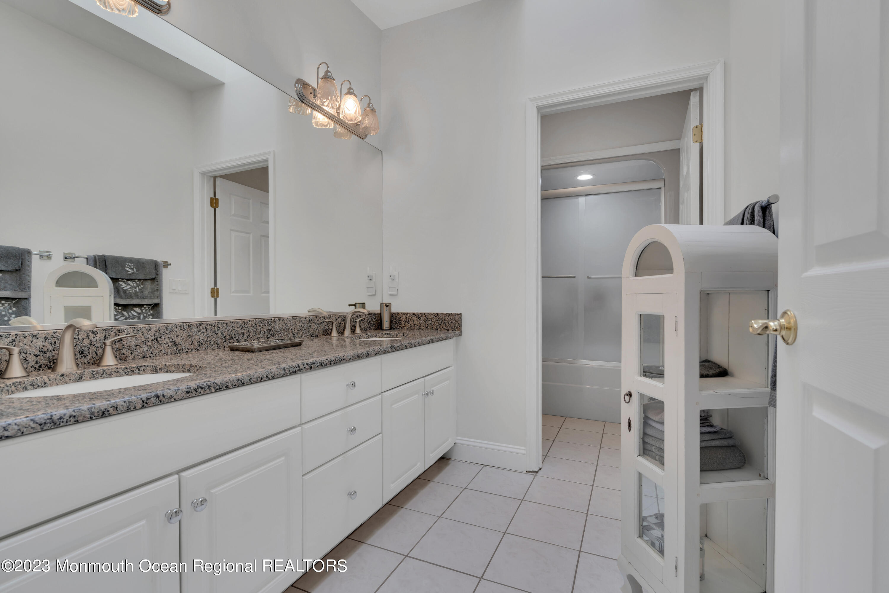 605 Turkey Point Road Brick, NJ 08724 - Photo 42 of 91 Main bathroom