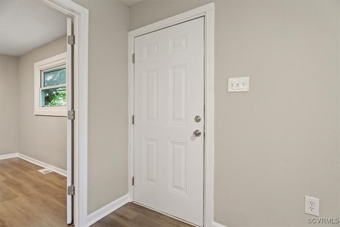 393 Kinneytown Road Mineral, VA 23117 - Photo 8 of 36 Doorway featuring wood-type flooring