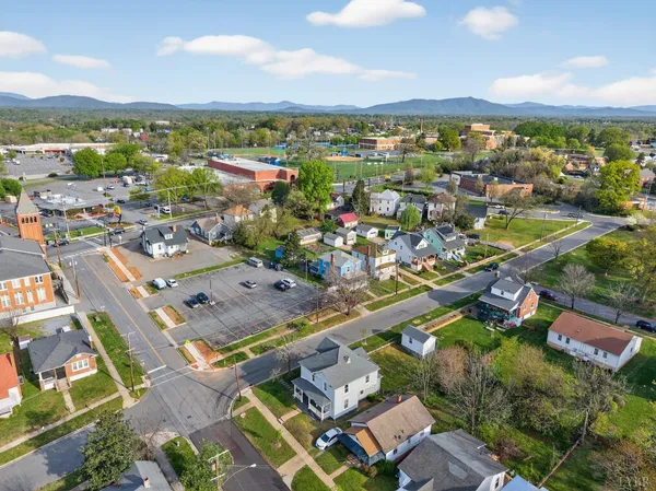 $172,000 | 200 Wadsworth Street, Lynchburg, VA 24501