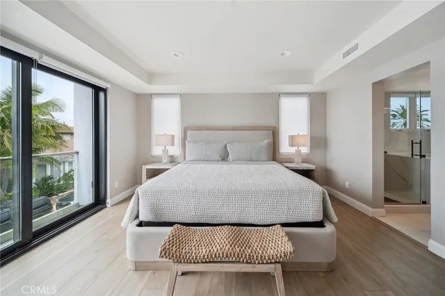 $15,000 | 506 Clubhouse Avenue, Unit B, Newport Beach, CA 92663