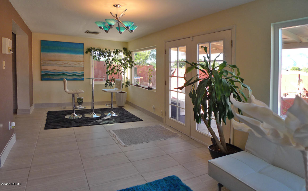 7641 East Dos Mujeres Road Tucson, AZ 85715 - Photo 14 of 26 Gallery Image 14