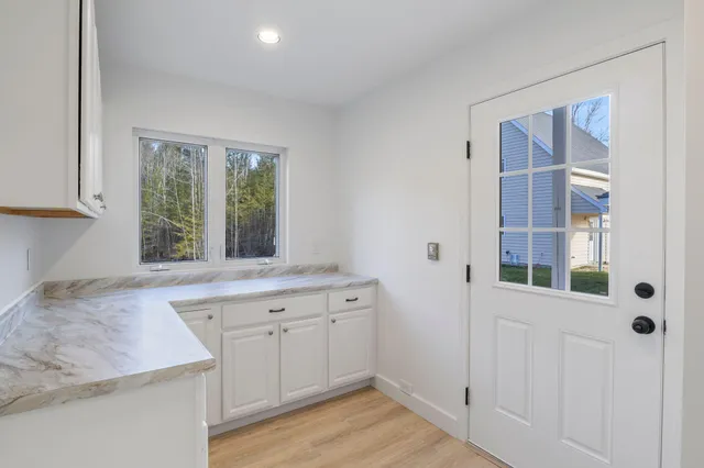 $1,180,000 | 38 Blackthorne Lane, Gray, ME 04039