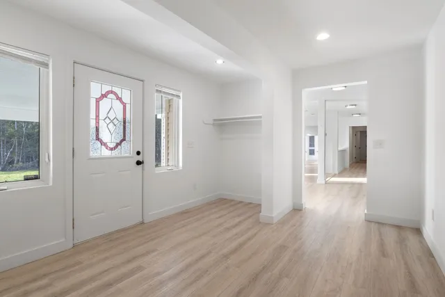 $1,180,000 | 38 Blackthorne Lane, Gray, ME 04039