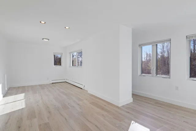 $1,180,000 | 38 Blackthorne Lane, Gray, ME 04039