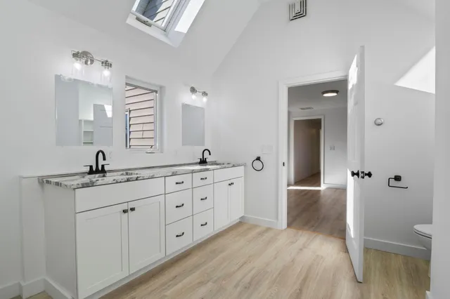 $1,180,000 | 38 Blackthorne Lane, Gray, ME 04039