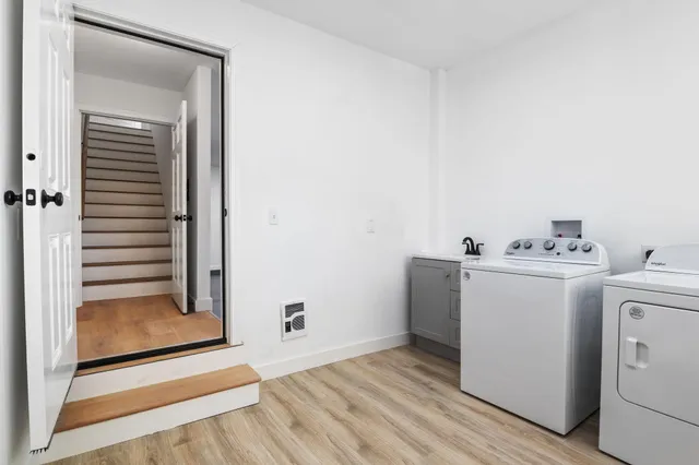 $1,180,000 | 38 Blackthorne Lane, Gray, ME 04039