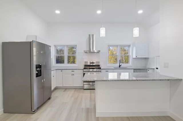 $1,180,000 | 38 Blackthorne Lane, Gray, ME 04039