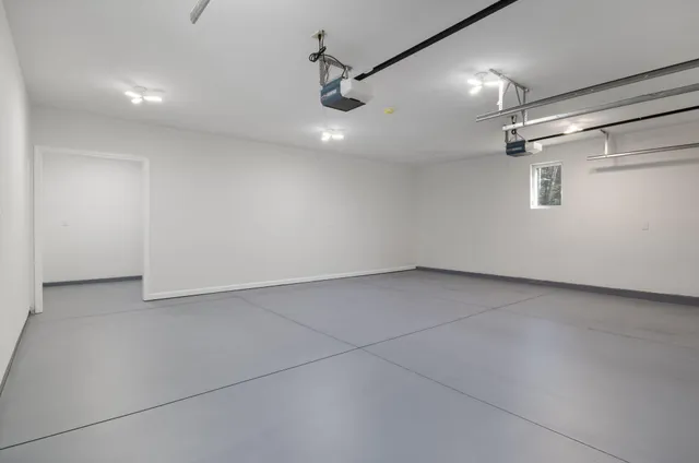 $1,180,000 | 38 Blackthorne Lane, Gray, ME 04039