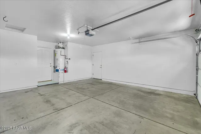 $1,695 | 1527 Sierry Peaks Drive, Unit B, Prescott, AZ 86305