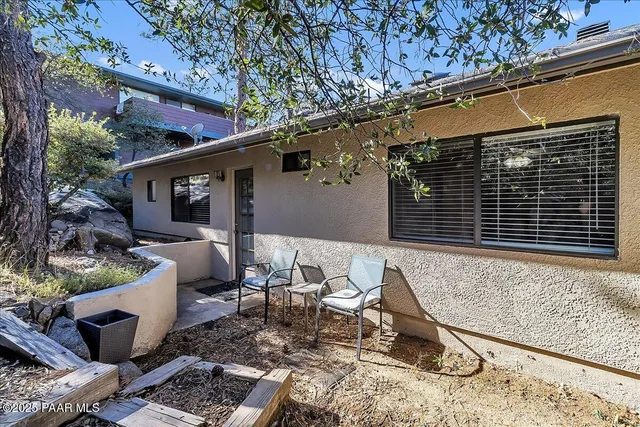 $1,695 | 1527 Sierry Peaks Drive, Unit B, Prescott, AZ 86305
