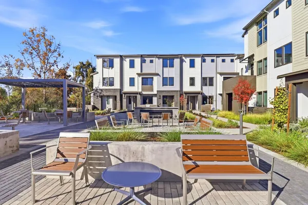 $1,878,000 | 1112 Juana Court, Palo Alto, CA 94303