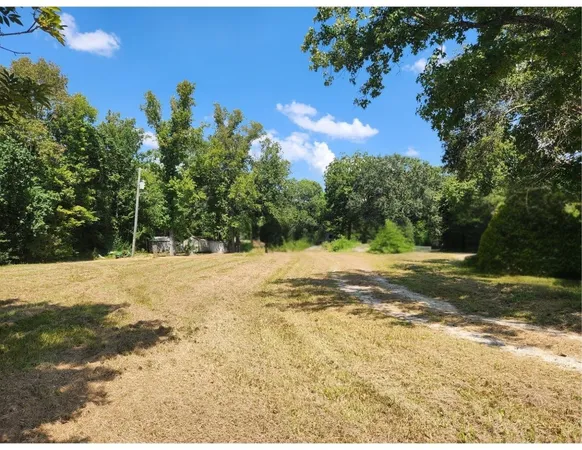 $137,000 | 811 County Road 2068, Liberty, TX 77575