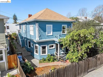 $1,250,000 | 3110 California Street, Berkeley, CA 94703