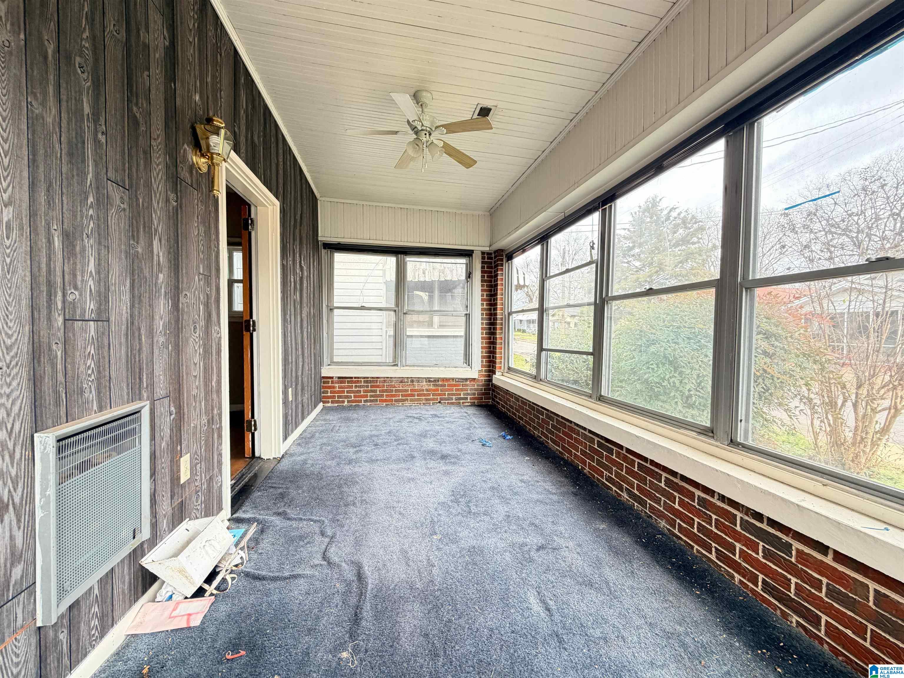 914 18th Way Southwest Birmingham, AL 35211 - Photo 6 of 19
