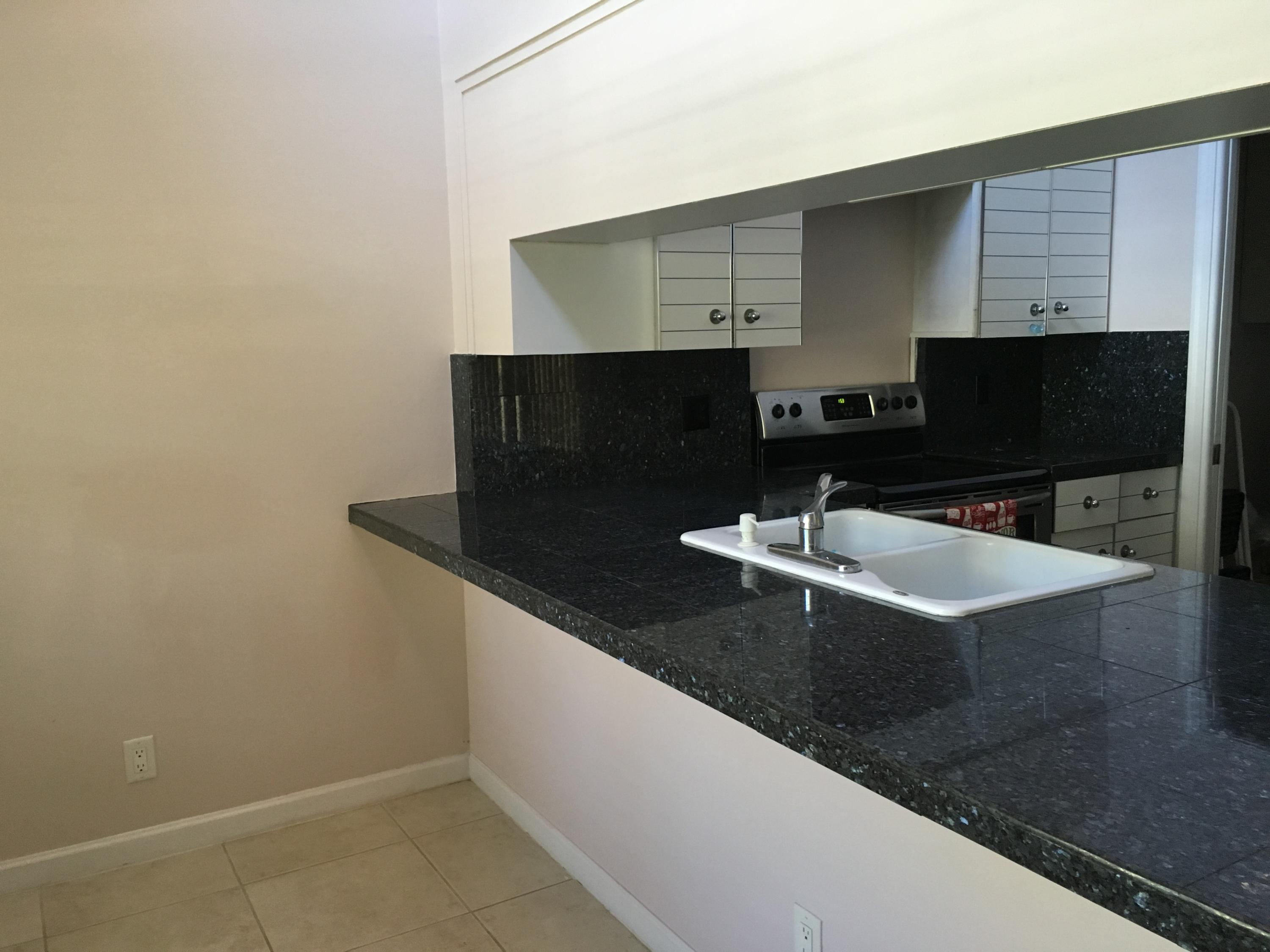 7440 Champagne Place Boca Raton, FL 33433 - Photo 9 of 25 BREAKFAST AREA
