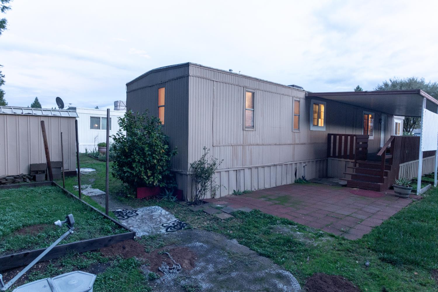 350 Pleasant Valley Road, Unit 8 Diamond Springs, CA 95619 - Photo 25 of 26 a house view with a backyard space