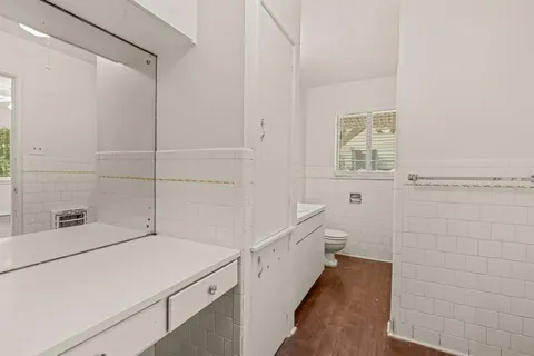 $298,000 | 4509 Donnelly Avenue, Fort Worth, TX 76107