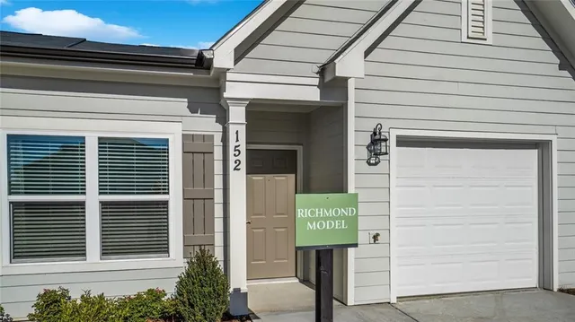 $2,052 | 40 Cottage Drive, Unit FRESNO, Ringgold, GA 30736