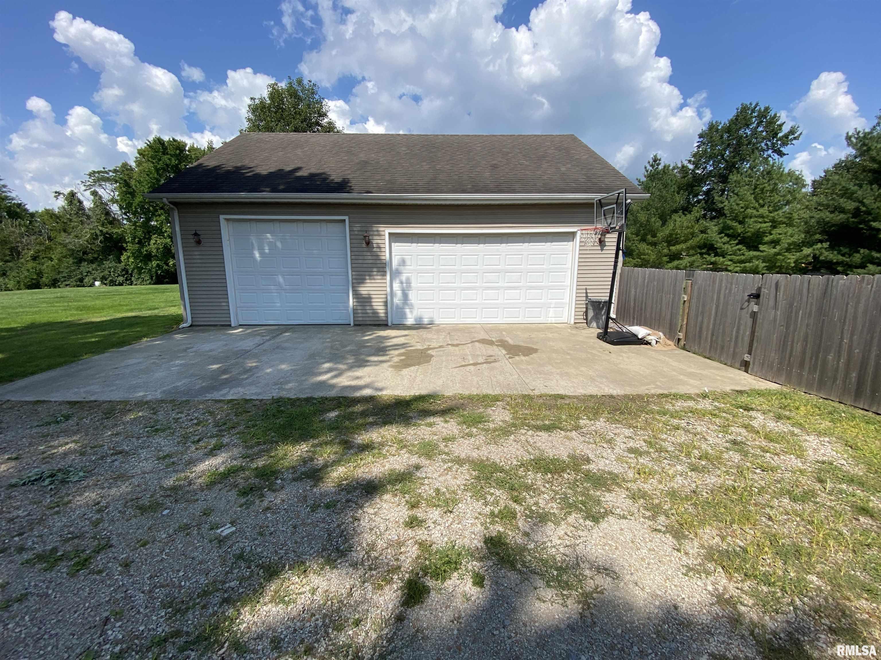 135 Florian Spaulding, IL 62561 - Photo 44 of 53