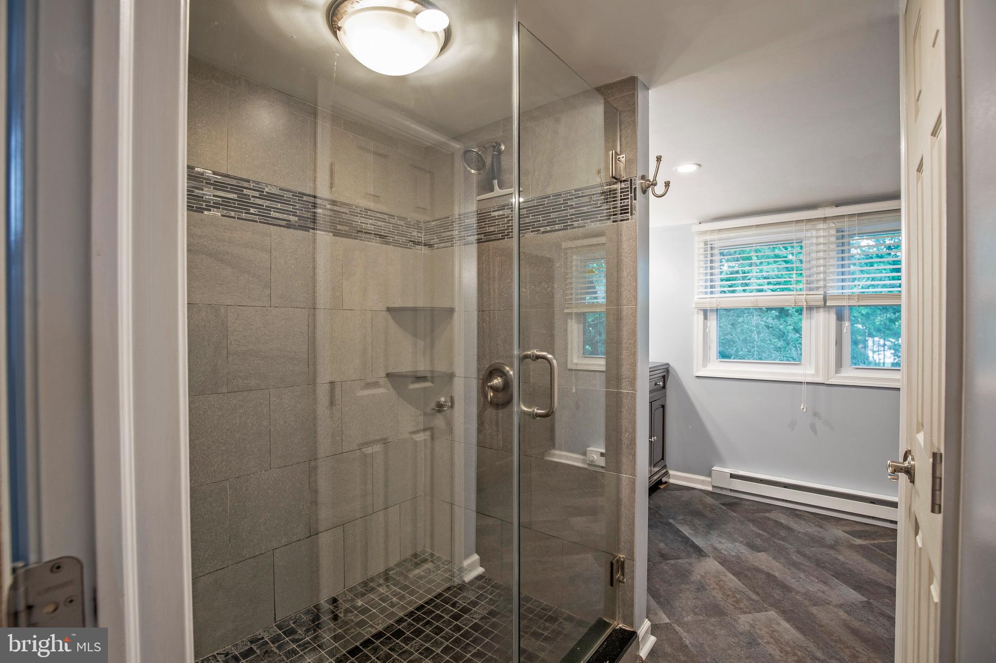 736 Cottage Road Glenside, PA 19038 - Photo 17 of 23 Primary Bath - 2nd flr