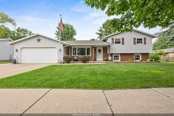 $340,000 | 1396 Ponderosa Avenue, Green Bay, WI 54313