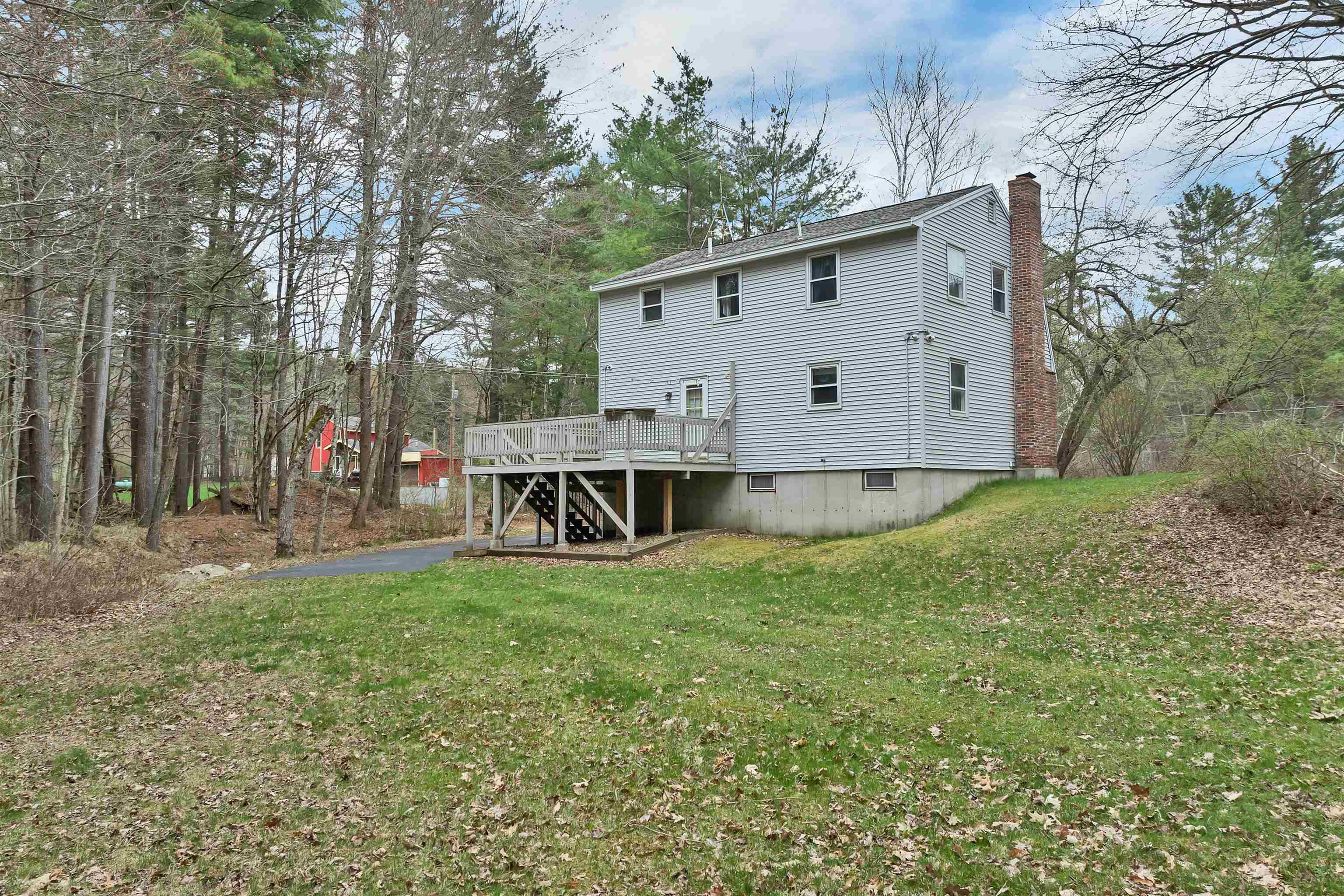 12 Blueberry Road Windham, NH 03087 - Photo 26 of 33