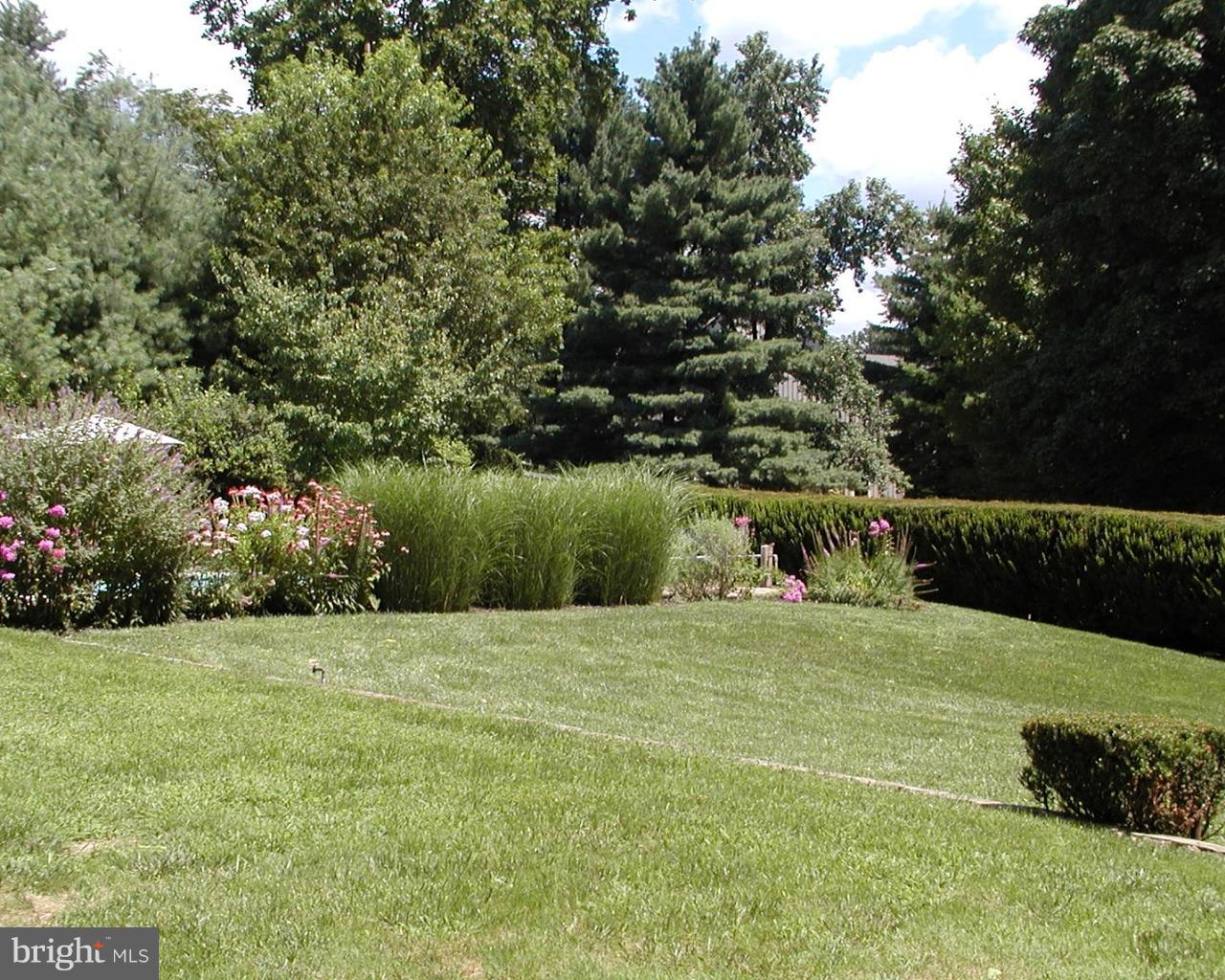 457 East London Grove Road West Grove, PA 19390 - Photo 17 of 22 a view of a garden