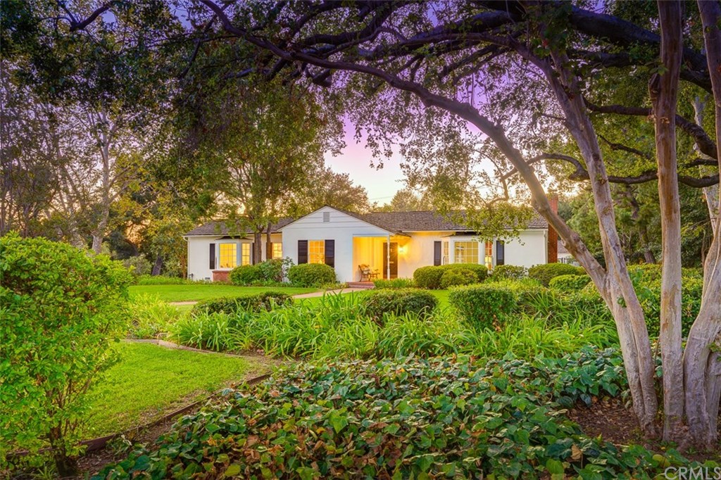 895 San Vicente Road Arcadia, CA 91007 - Photo 3 of 52
