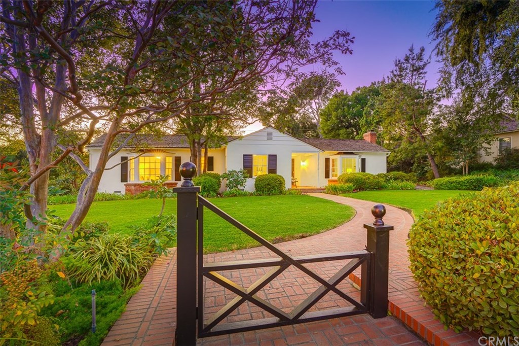 895 San Vicente Road Arcadia, CA 91007 - Photo 4 of 52
