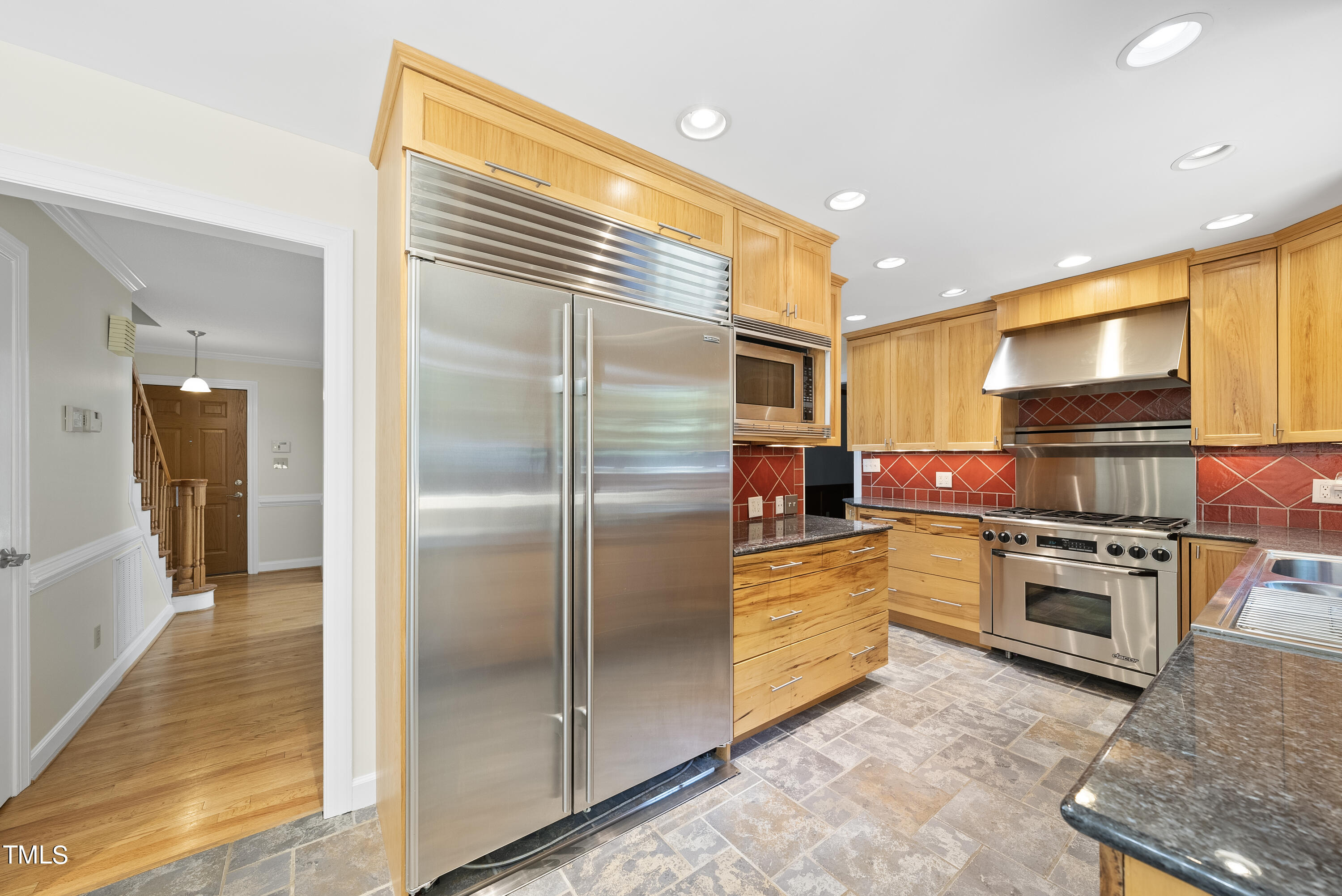 8100 Kingsland Drive Raleigh, NC 27613 - Photo 8 of 37 DSC02770
