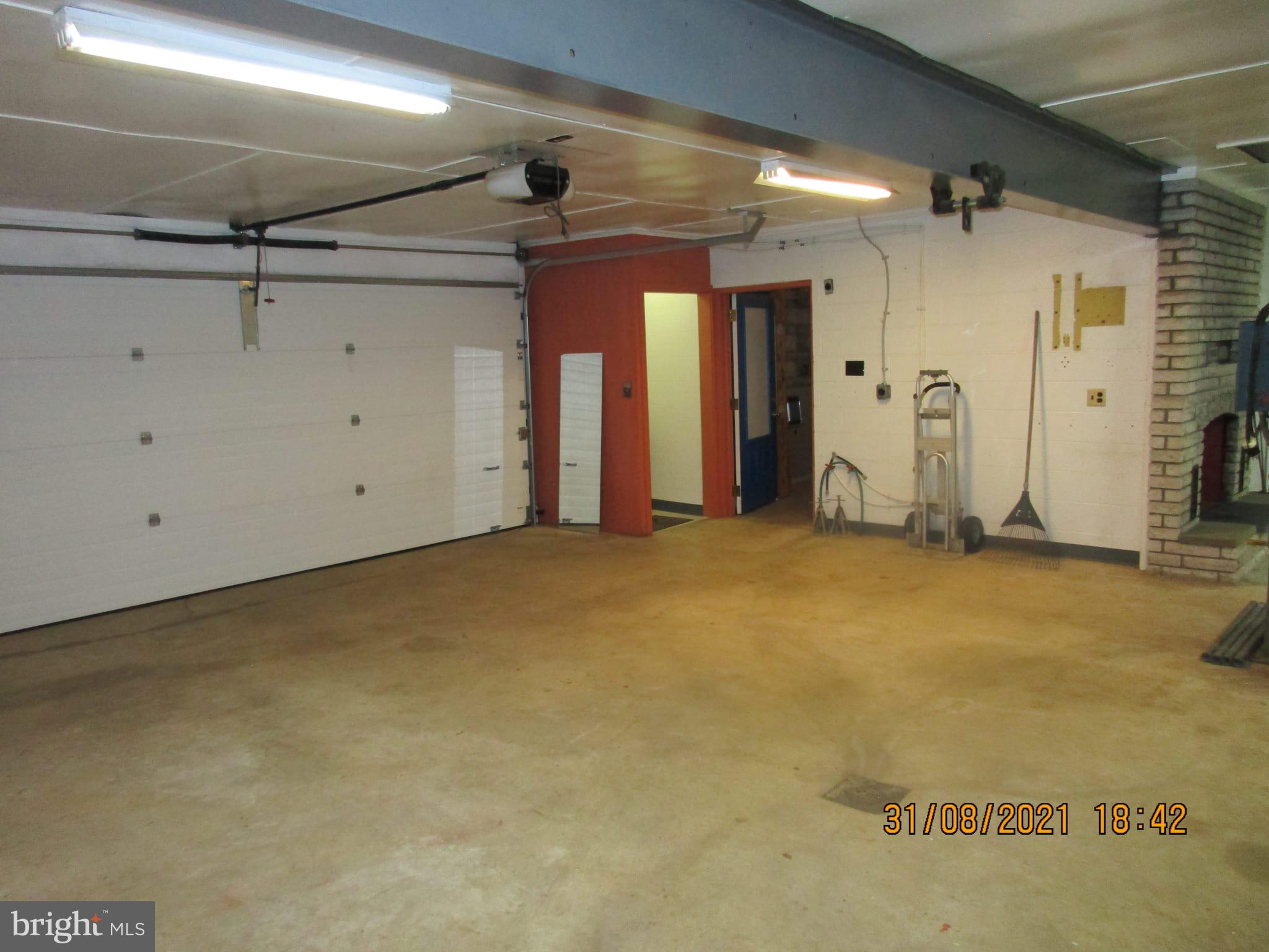 100 Wheatfield Road Sinking Spring, PA 19608 - Photo 16 of 28