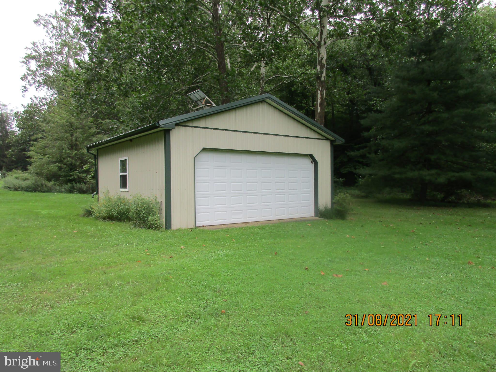 100 Wheatfield Road Sinking Spring, PA 19608 - Photo 5 of 28
