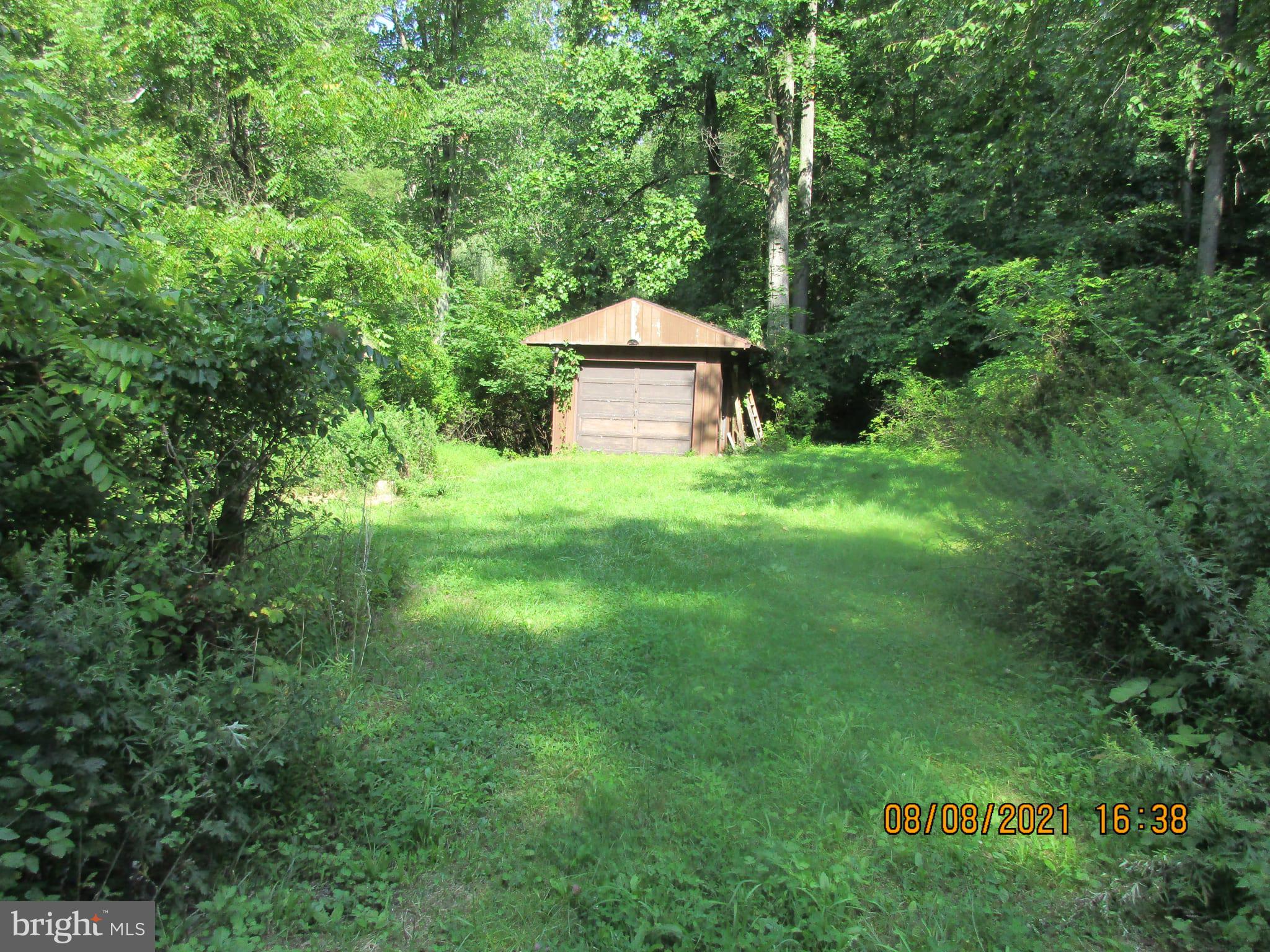 100 Wheatfield Road Sinking Spring, PA 19608 - Photo 7 of 28