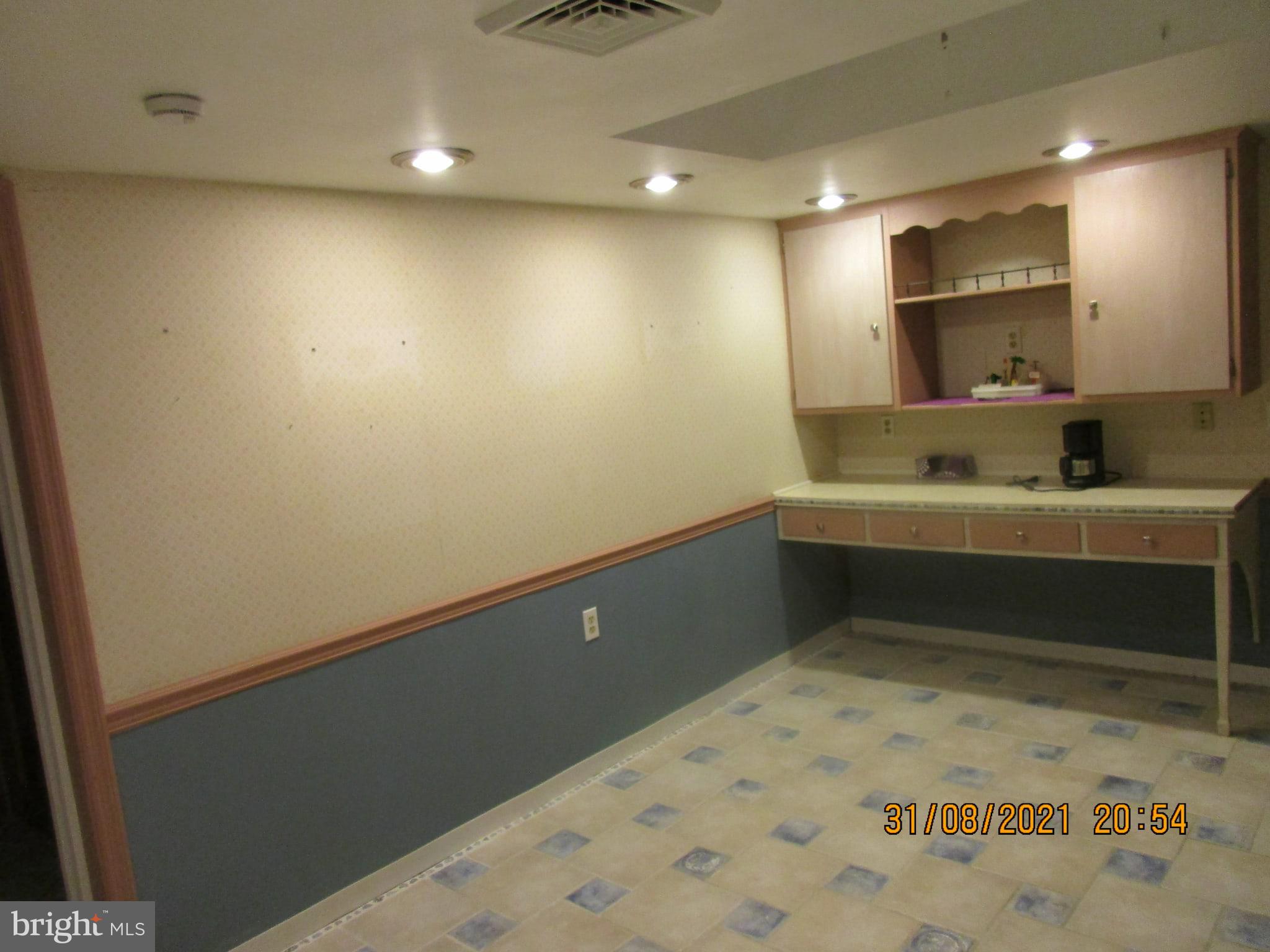 100 Wheatfield Road Sinking Spring, PA 19608 - Photo 9 of 28