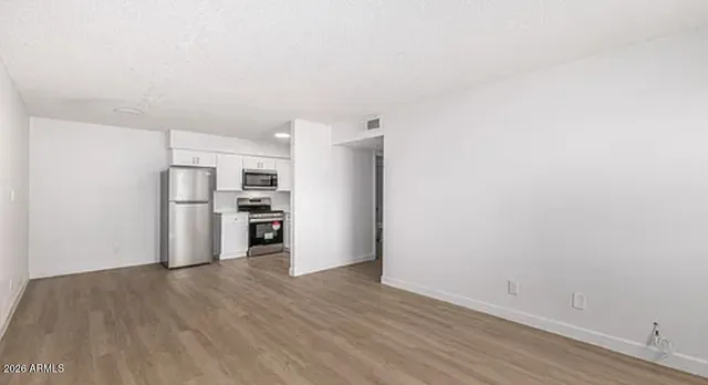 $1,450 | 2615 East Greenway Road, Unit 21, Phoenix, AZ 85032