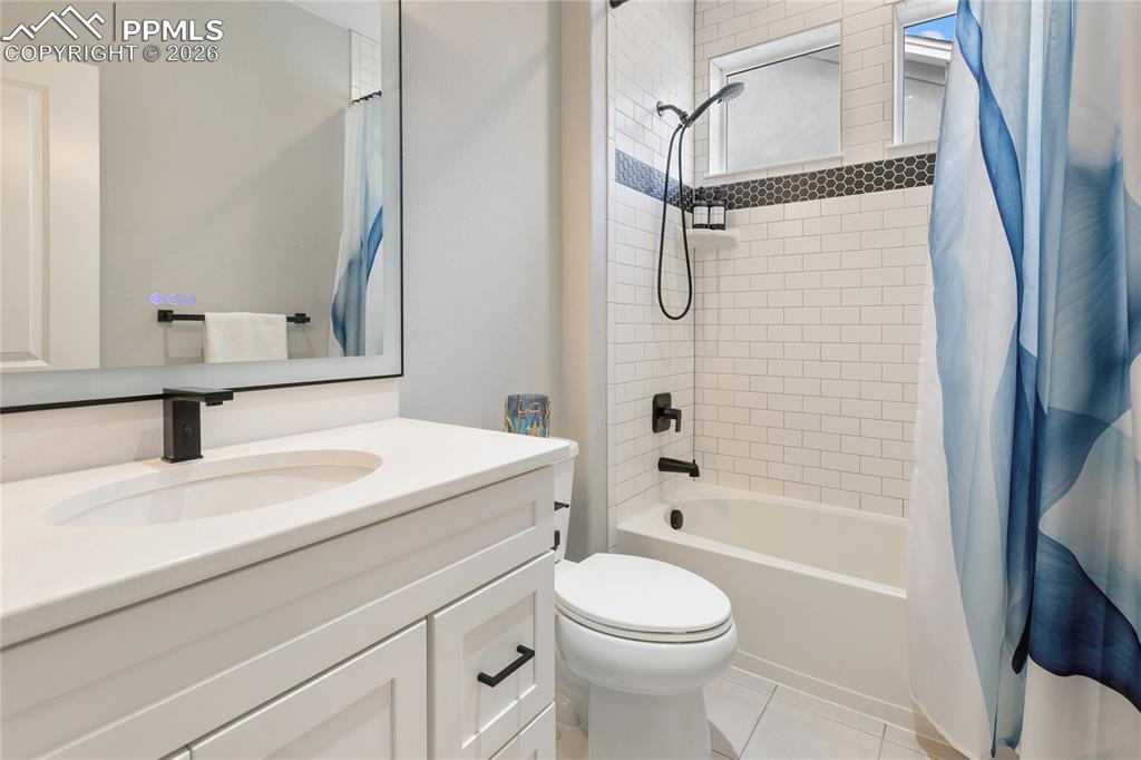 2131 Seaglass Street Colorado Springs, CO 80921 - Photo 21 of 41 Main level guest bath