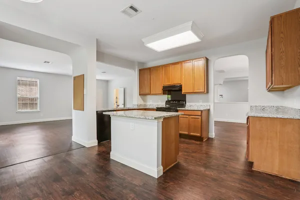 $610,000 | 519 Paseo Grand Drive, Cedar Park, TX 78613