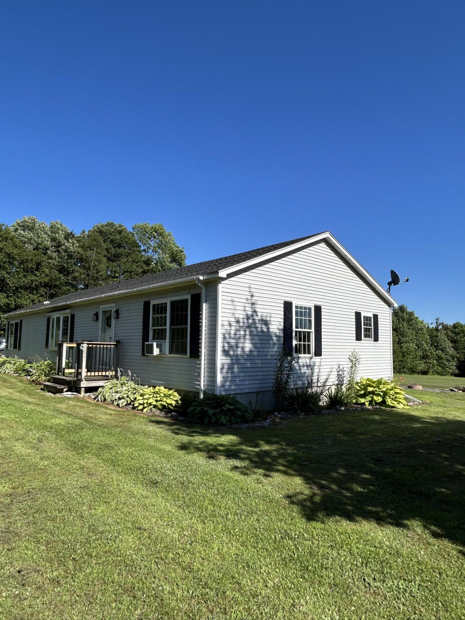 449 Downs Road Sebec, ME 04481 - Photo 5 of 58 image00008