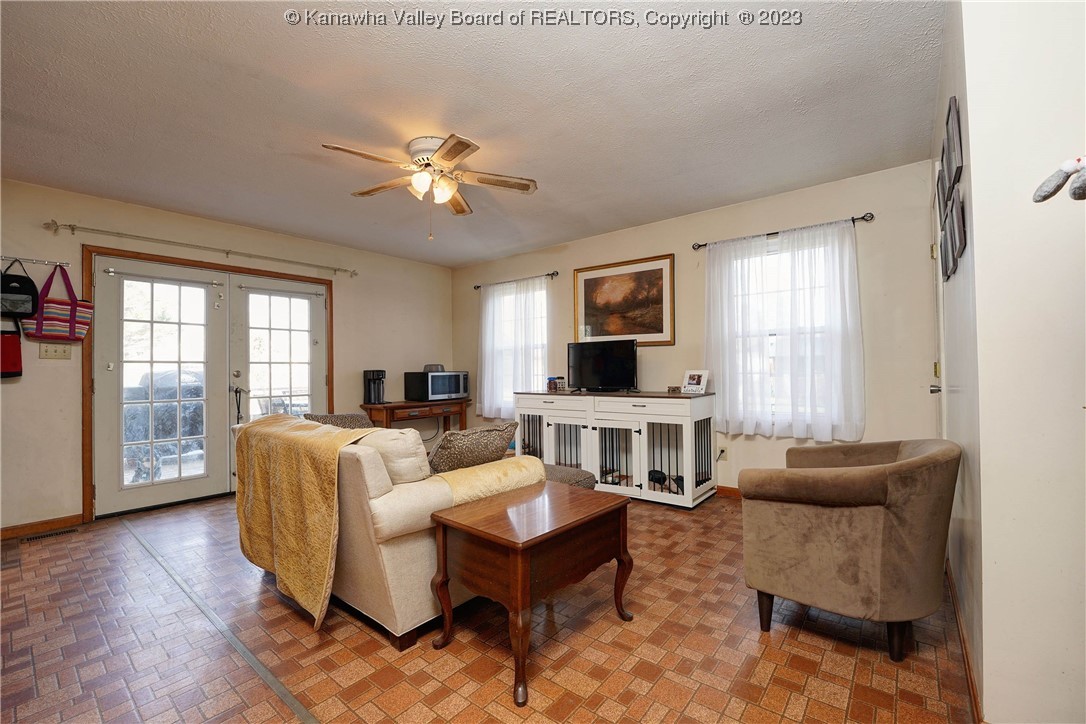 3418 Brandon Road Huntington, WV 25704 - Photo 10 of 23 Gallery Image 10