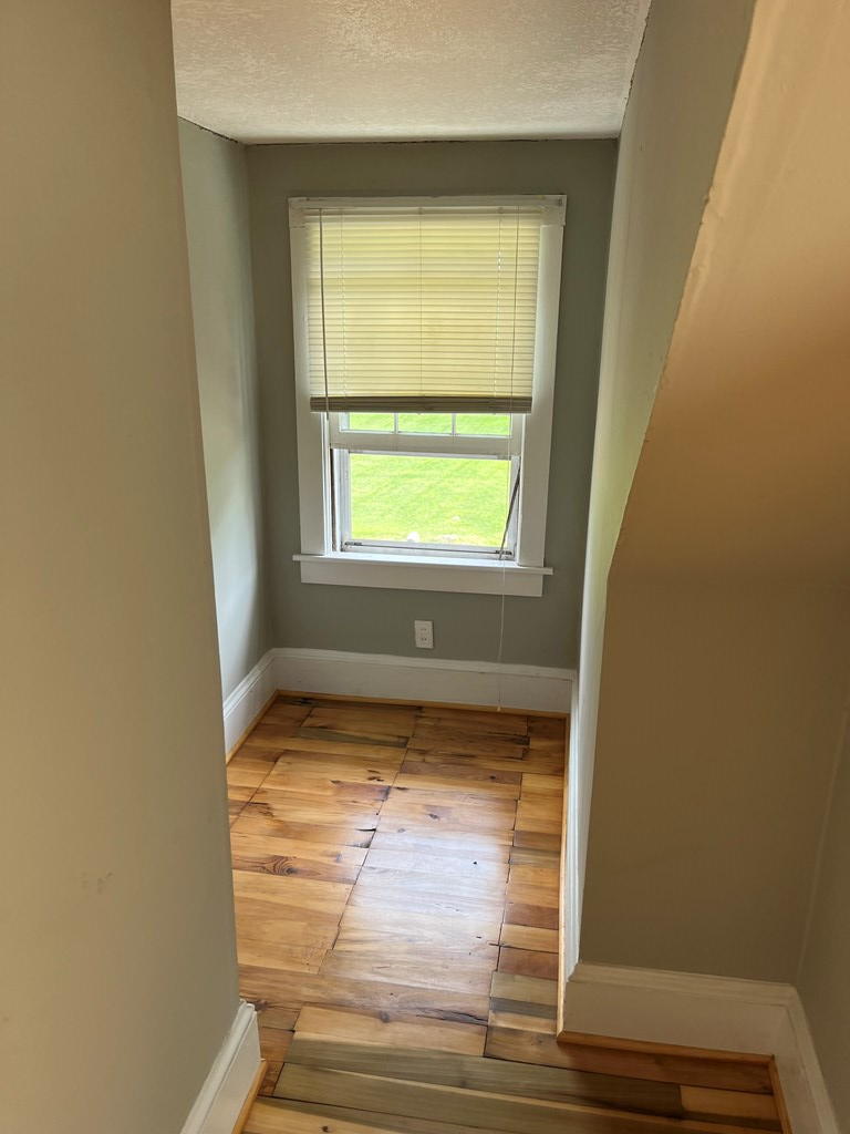 4997 Thornspring Road Pulaski, VA 24301 - Photo 48 of 49 Gallery Image 48