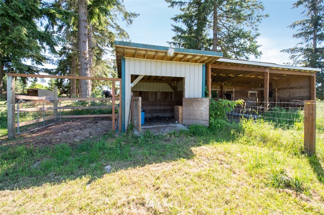 12315 Koeppen Road Southeast Rainier, WA 98576 - Photo 22 of 25 Gallery Image 22