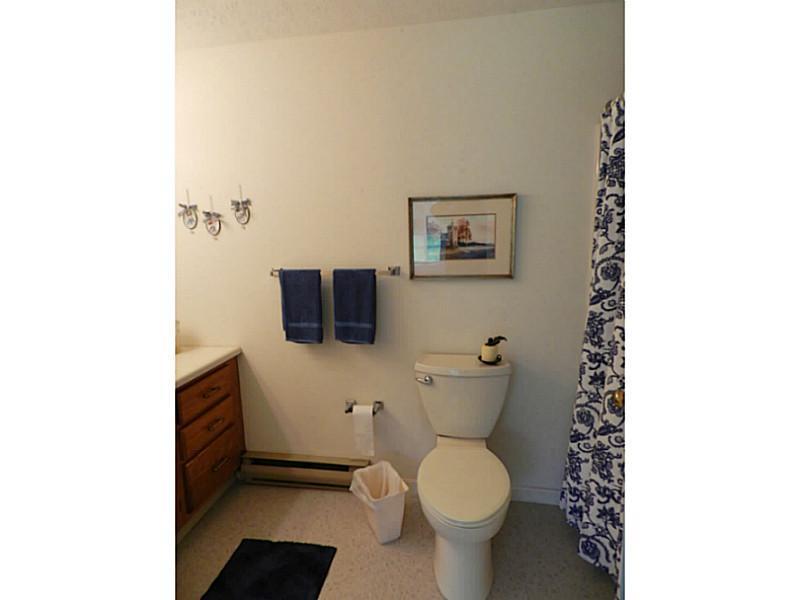 5 Wonderbrook Drive, Unit 5 Kennebunk, ME 04043 - Photo 15 of 25 Bathroom.