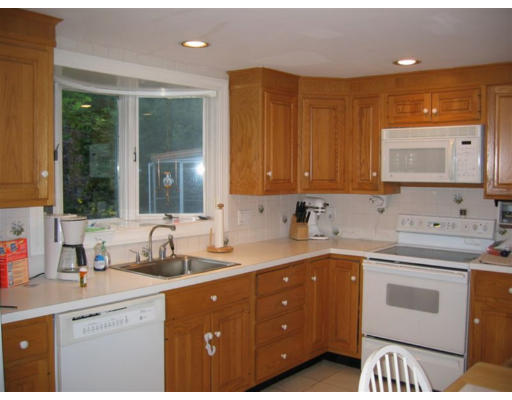 77 Stockdale Road Needham, MA 02492 - Photo 3 of 4