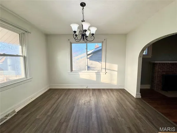 $1,500 | 133 Big 4 Place, Granite City, IL 62040