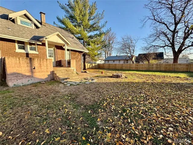 $1,500 | 133 Big 4 Place, Granite City, IL 62040