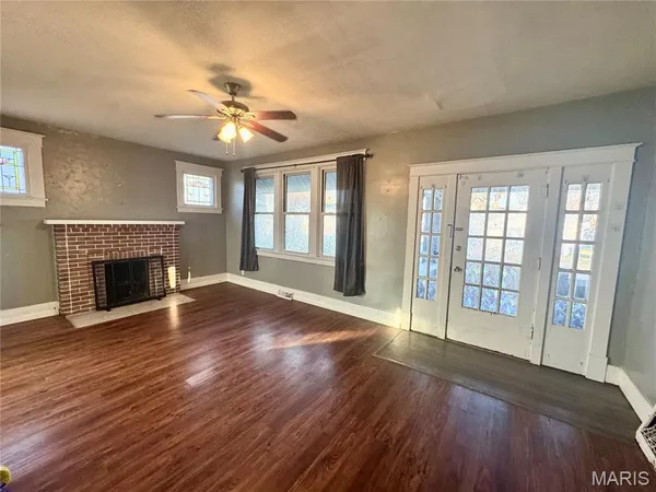 $1,500 | 133 Big 4 Place, Granite City, IL 62040