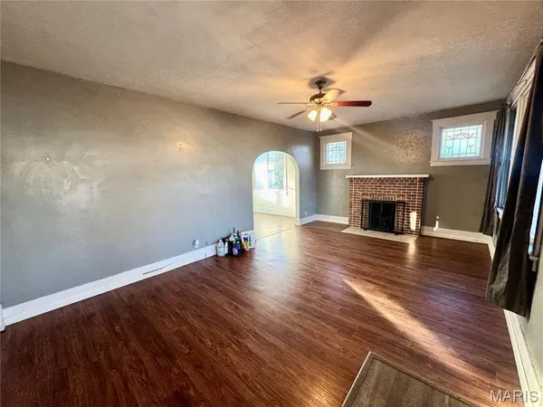 $1,500 | 133 Big 4 Place, Granite City, IL 62040