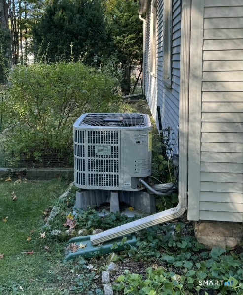 414 West Mountain Road Simsbury, CT 06070 - Photo 17 of 21