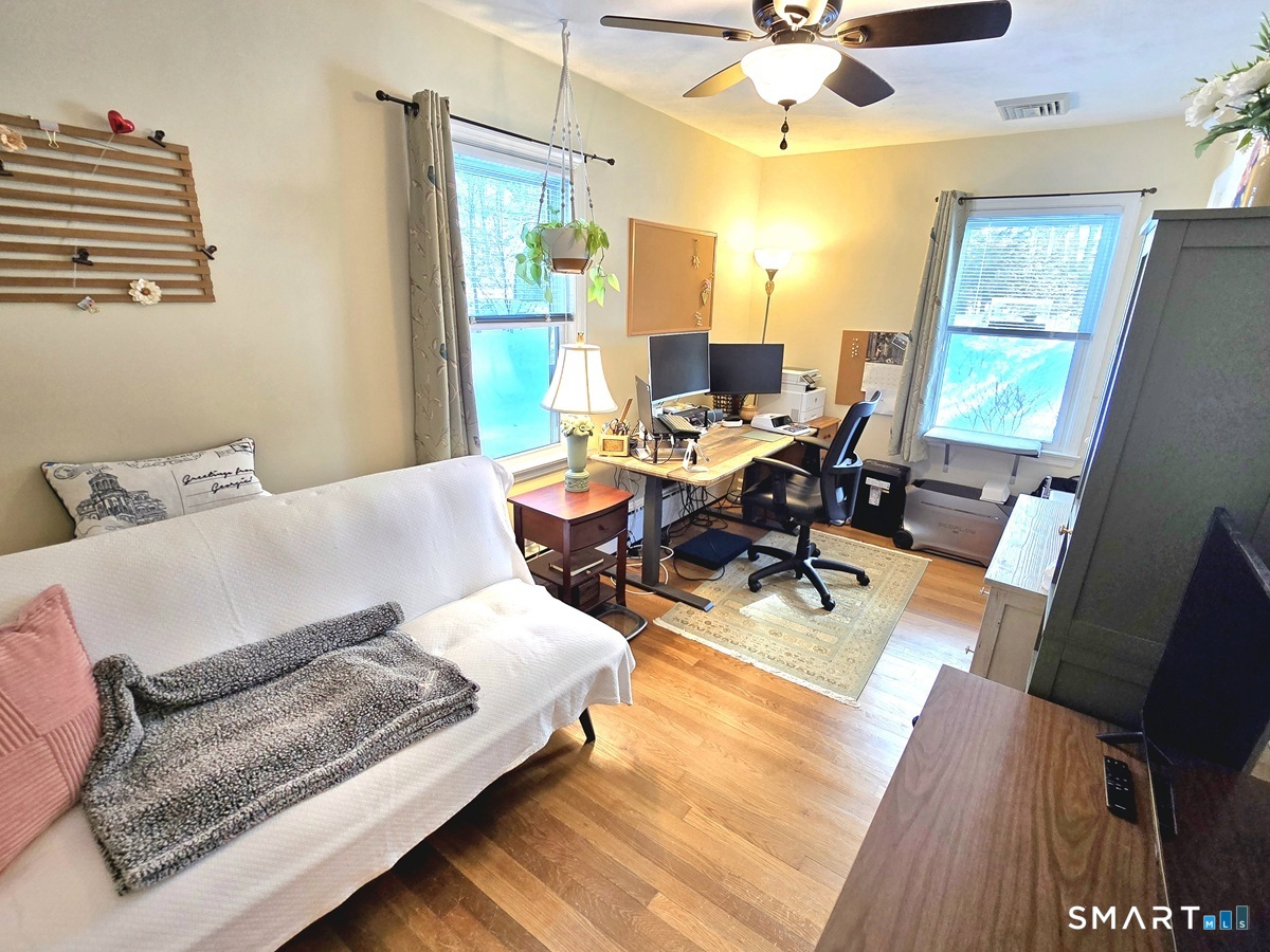 414 West Mountain Road Simsbury, CT 06070 - Photo 9 of 21