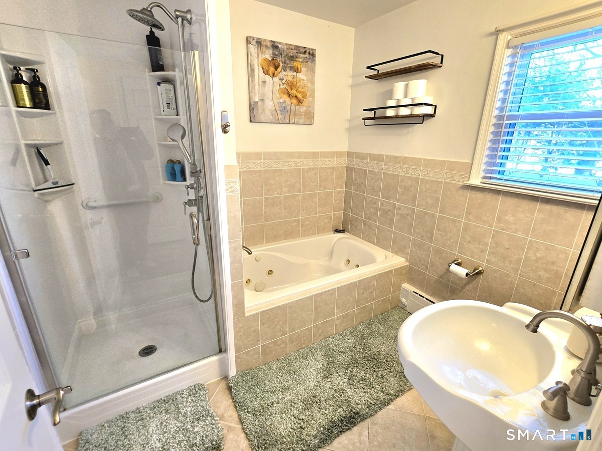 414 West Mountain Road Simsbury, CT 06070 - Photo 10 of 21